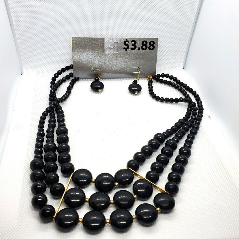 NWT Black Multilayer Necklace & Earrings
